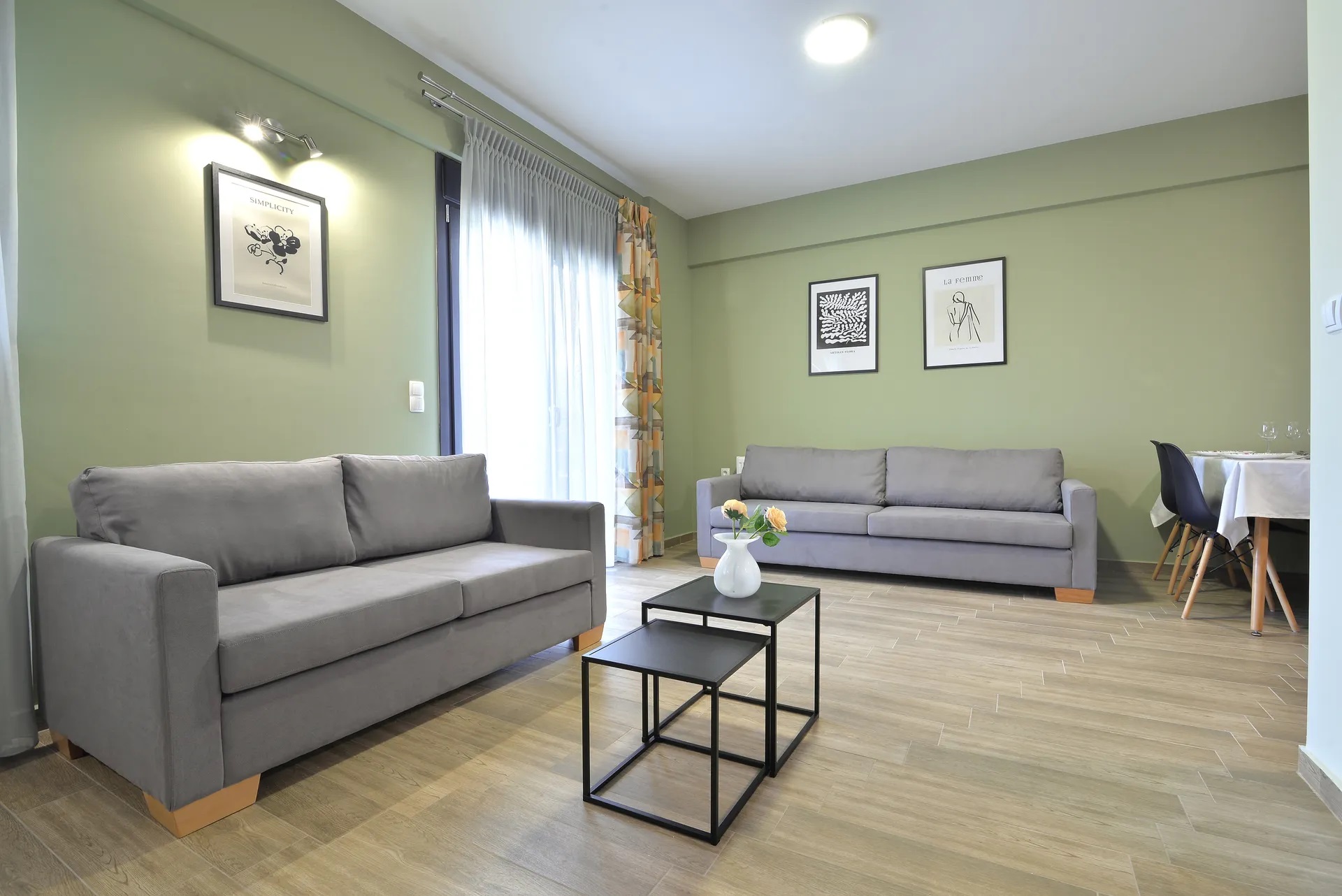 Niel Holiday Apartments-Trosoban apartman.jpg