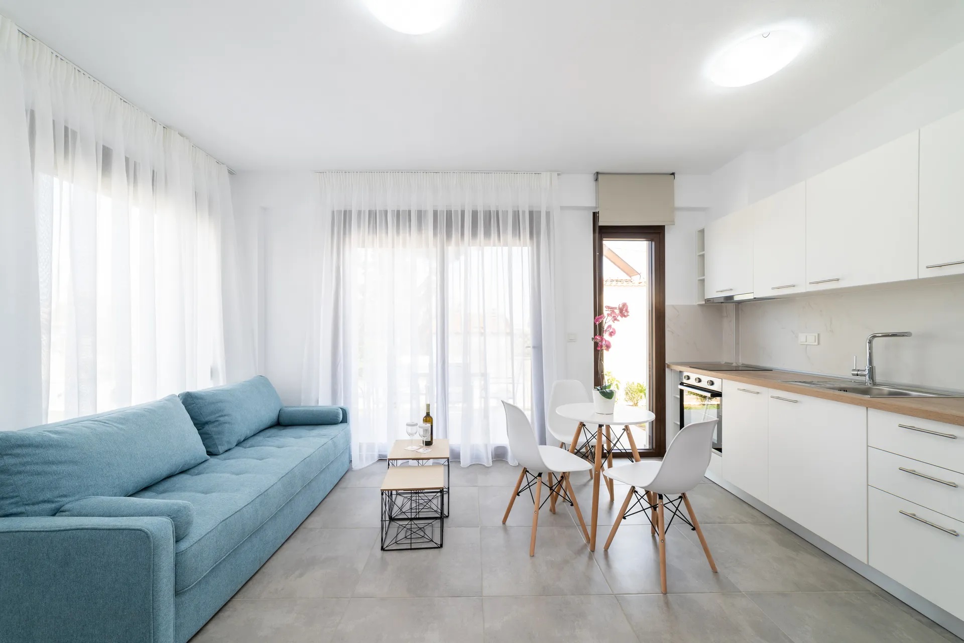 Argilos Residential Complex-Trosoban triplex dnevna soba.jpg