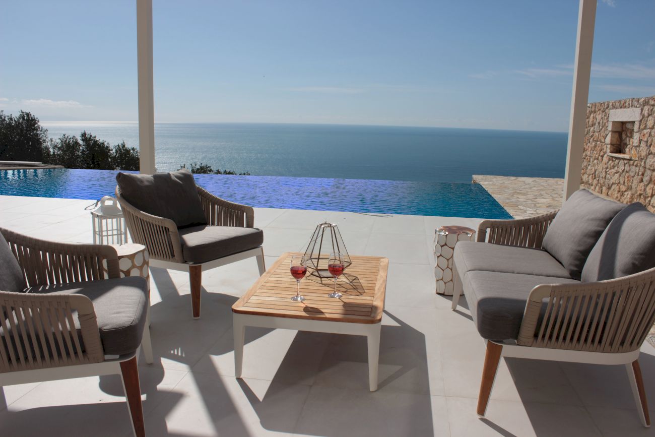 Parga VIllas Collection-Vila Horizon Blue terasa.jpg