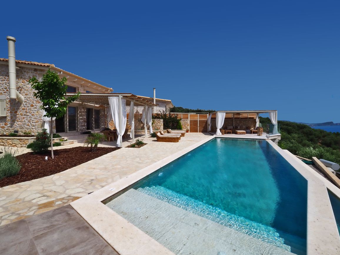 Parga VIllas Collection-Vila Infinity Blue bazen na otvorenom.jpg