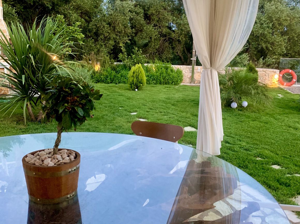 Parga Villas Collection-Vila Horizon Blue basta.jpg