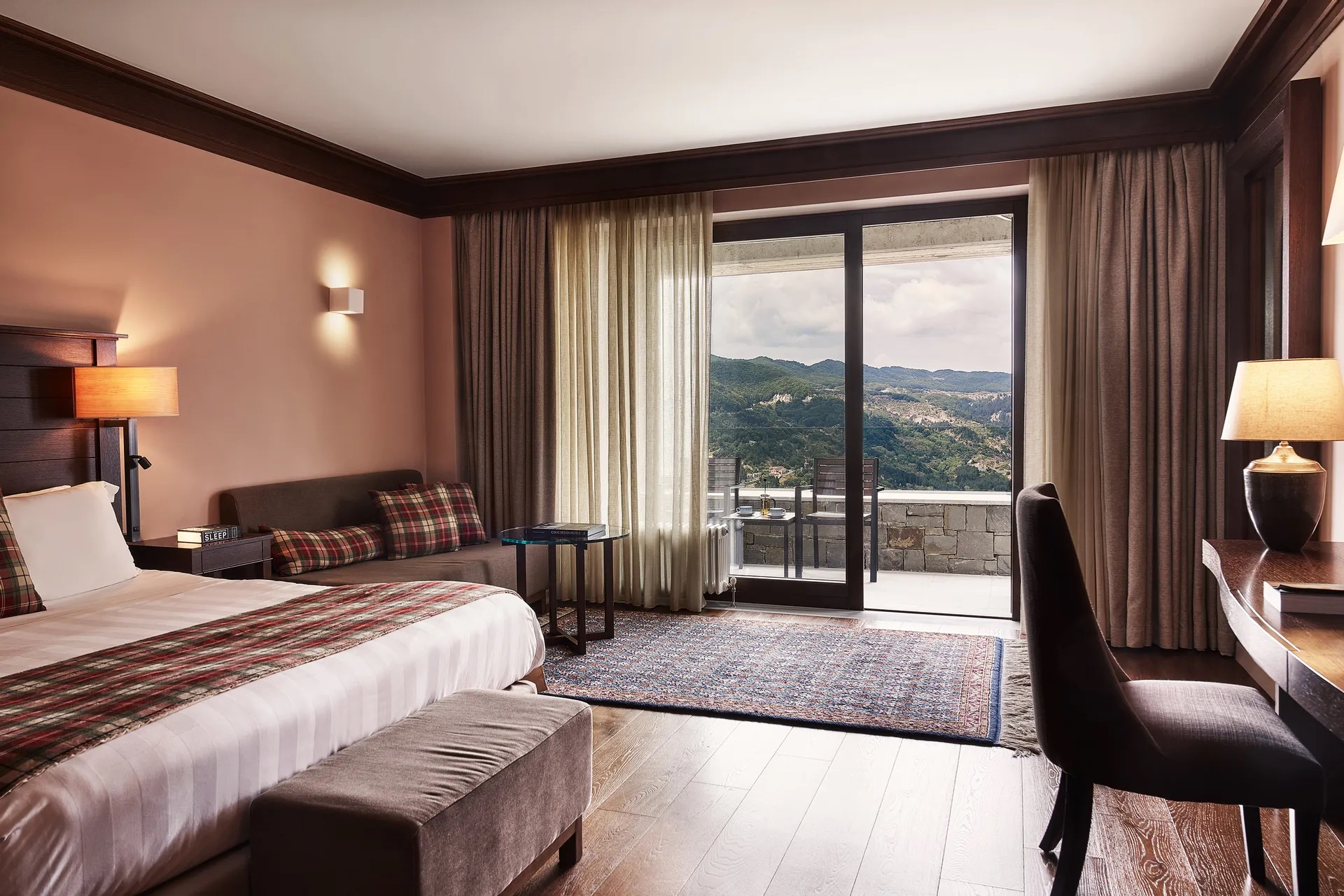 Grand Forest Metsovo-Premium suite.jpg