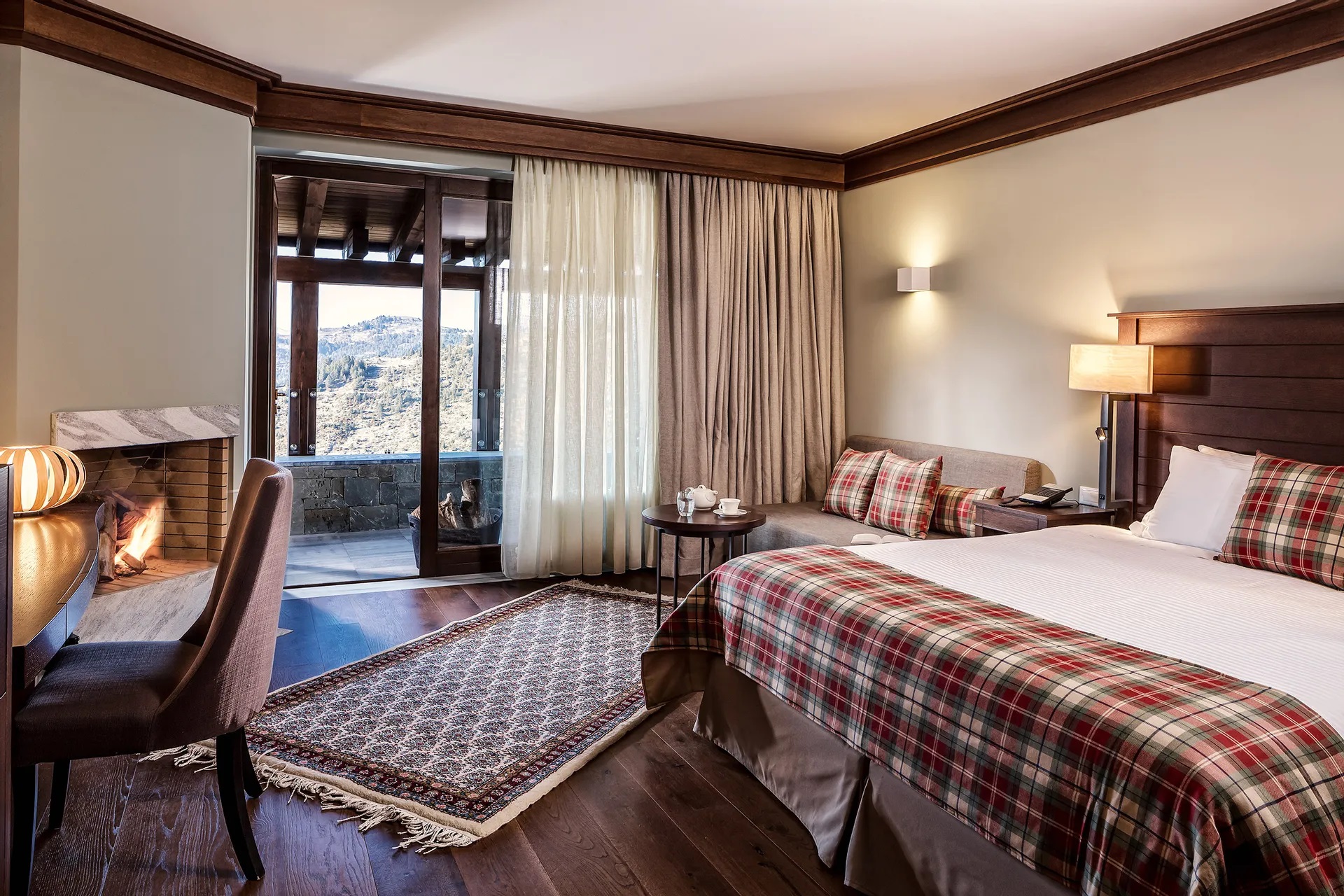 Grand Forest Metsovo-Superior suite.jpg
