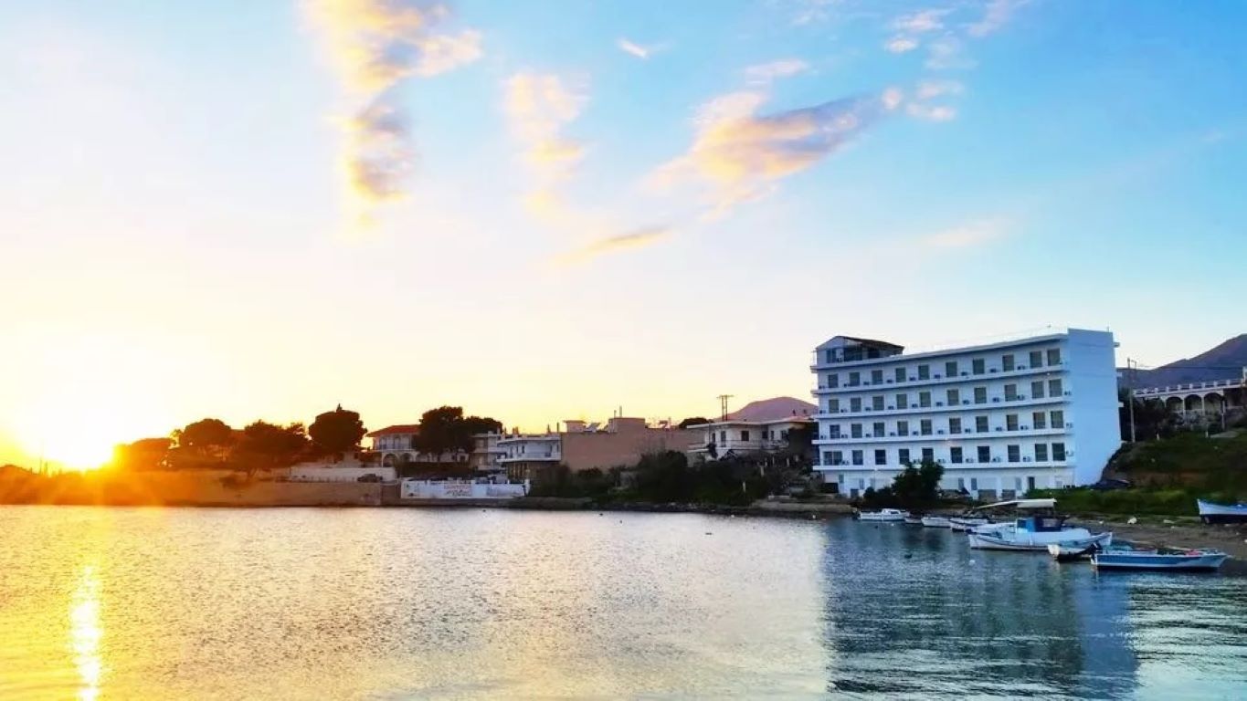 Porto Evia Boutique Hotel-Panorama.jpg