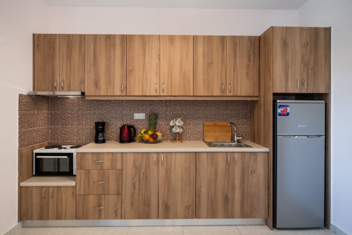 Bounatsa Studios & Apartments-Deluxe studio kuhinja.jpg