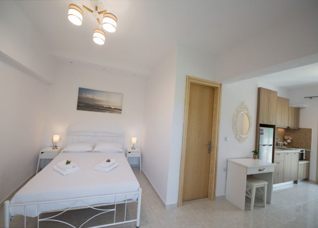 Bounatsa Studios & Apartments-Studio.jpg