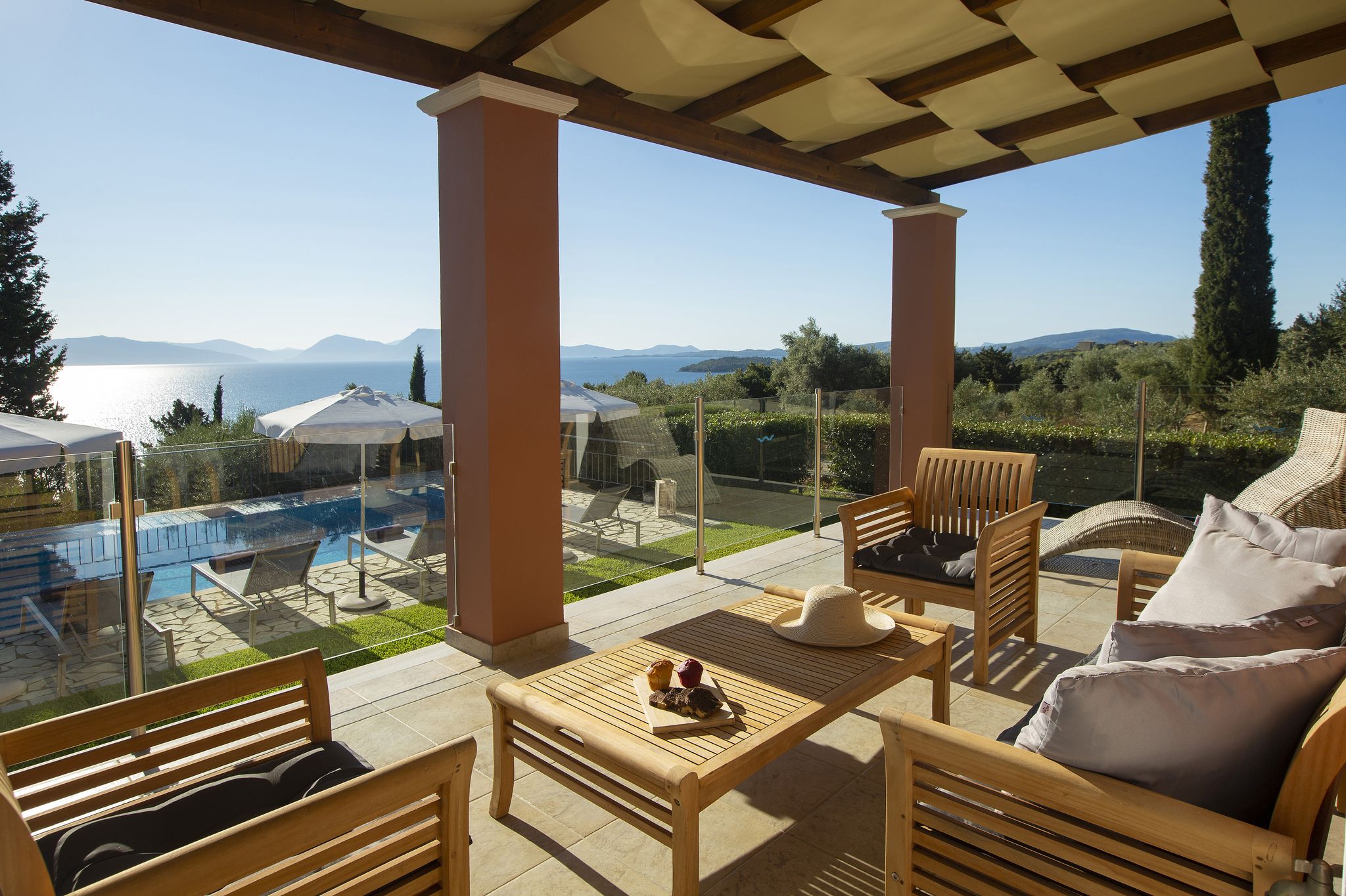 Ionian Luxury VIllas-Vila Levanda terasa.jpg