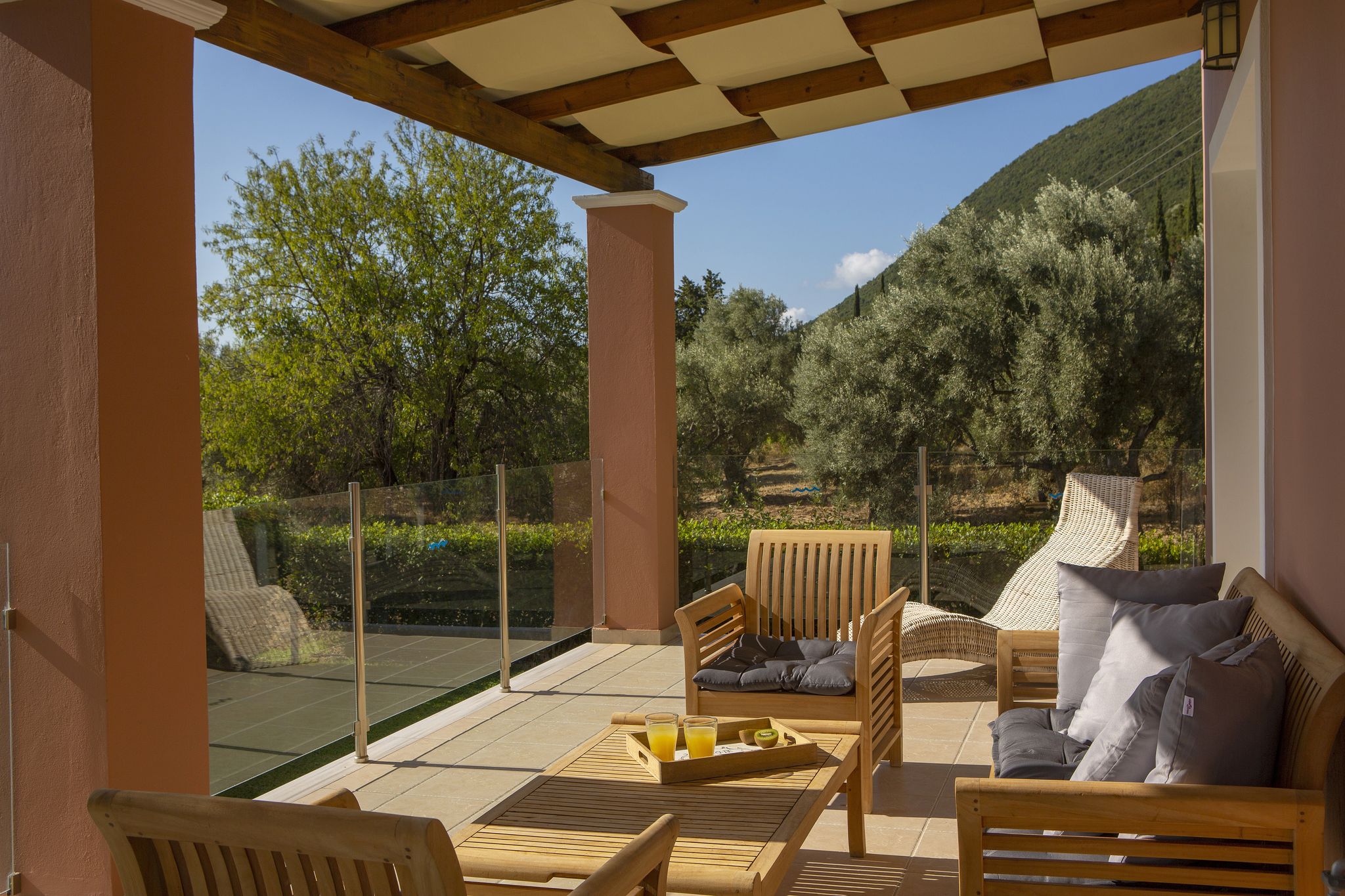 Ionian Luxury Villas-Vila Olivia terasa.jpg