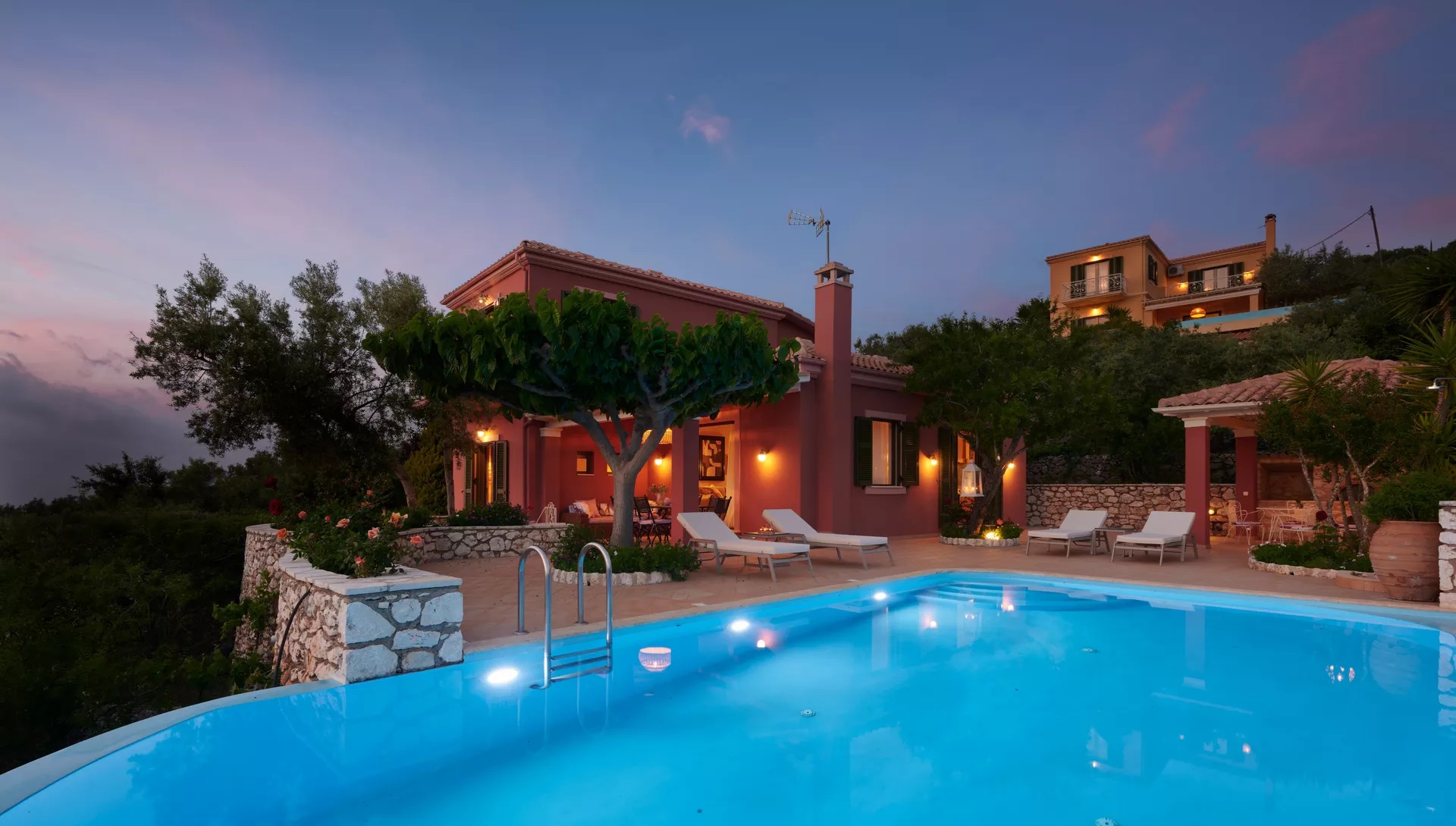 Art Blue Villas-Deluxe vila.jpg