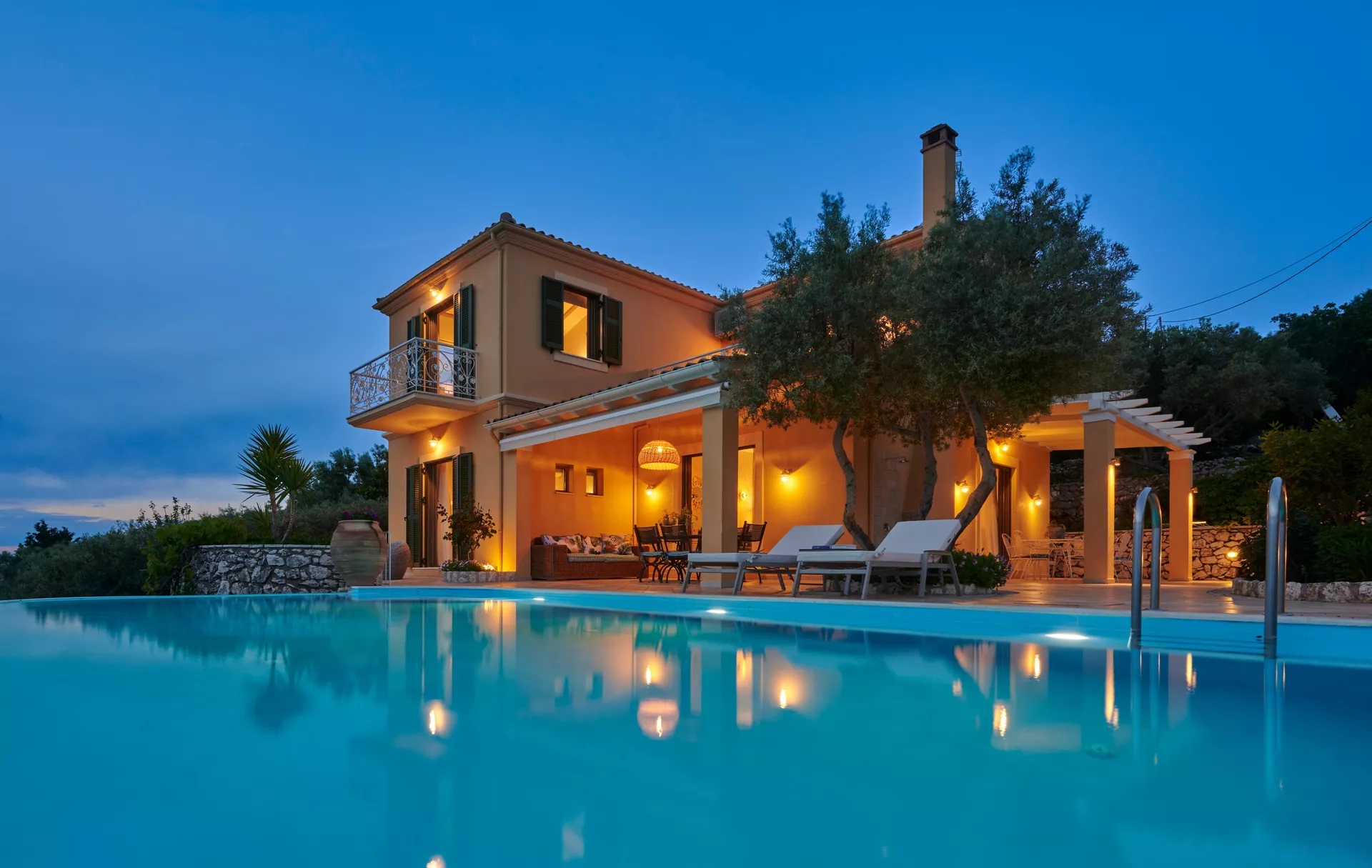 Art Blue Villas-Grand vila.jpg