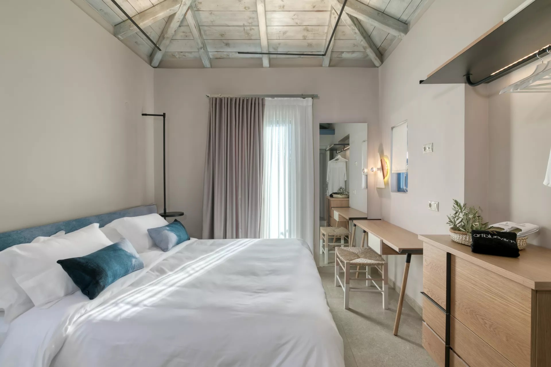 Art Blue Villas-Residence spavaca soba.jpg