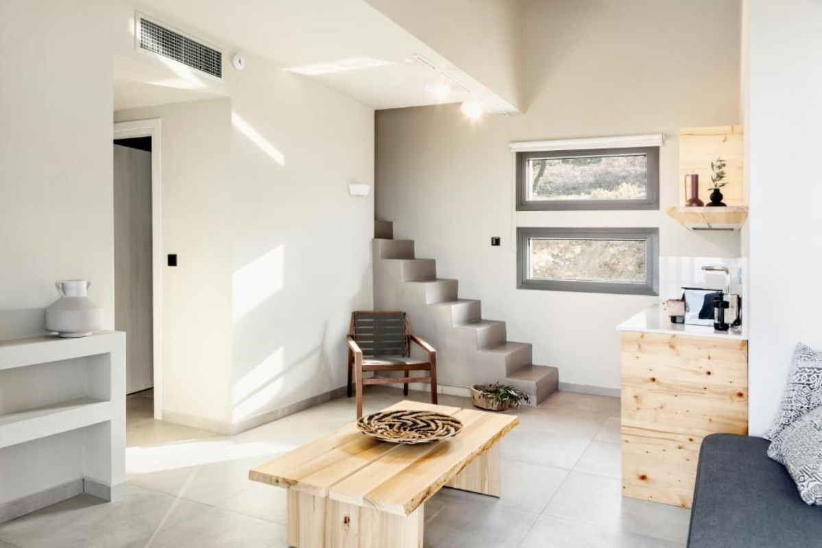 Hotel Fari Stone Villas duplex apartman sa privatnim bazenom.jpg