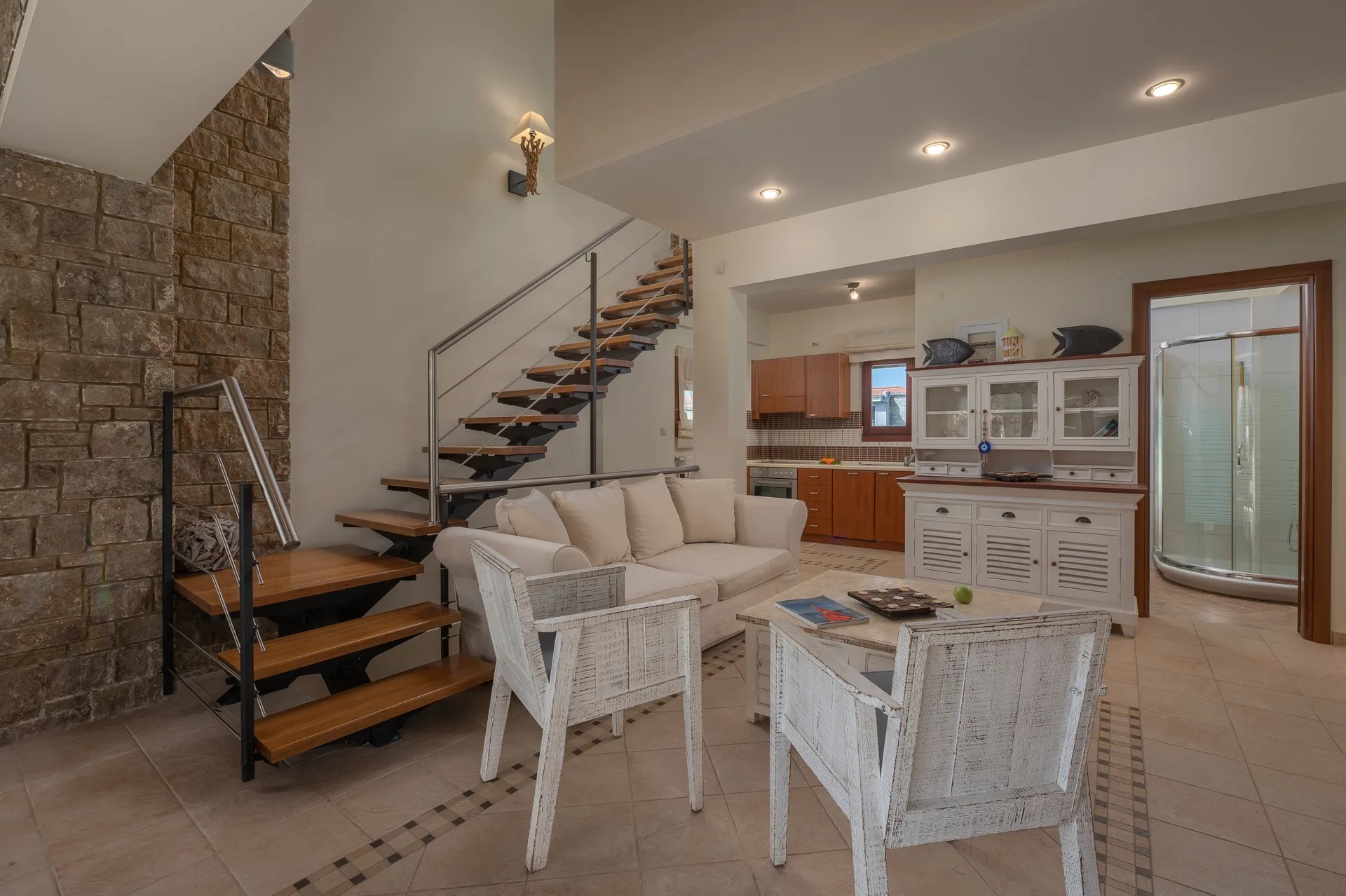 NG sani Villas-Joana trosobna vila dnevna soba.jpg