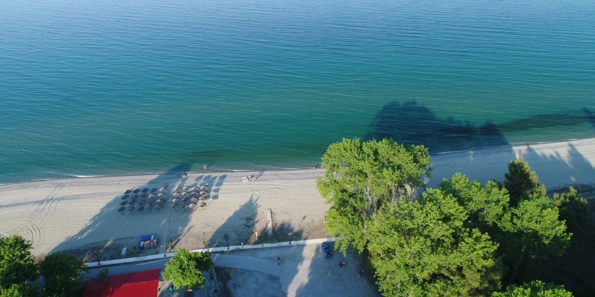 Sintrivanis Resort Beach-Plaza.jpg