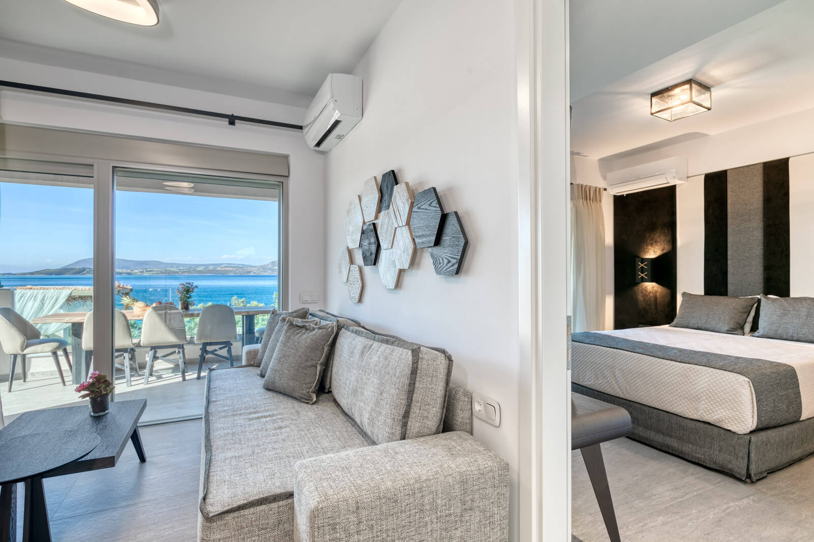 White Rock Villas-Agnes vila dnevna soba.jpg
