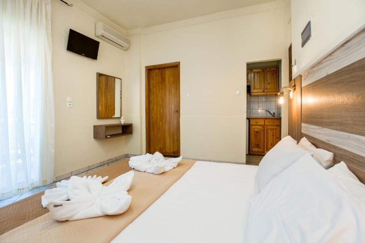 Ianos apartments izgled porodičnog studija.jpg