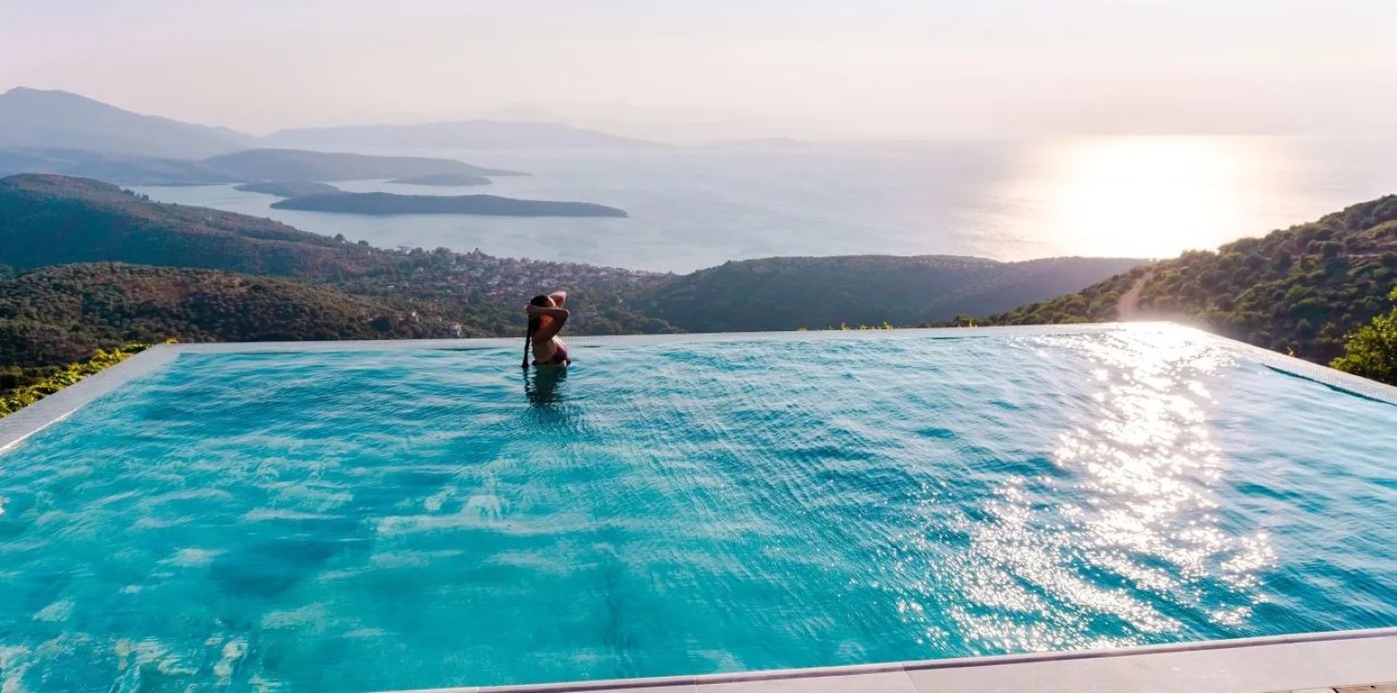 Esperos Suites & Villas-Panorama.jpg