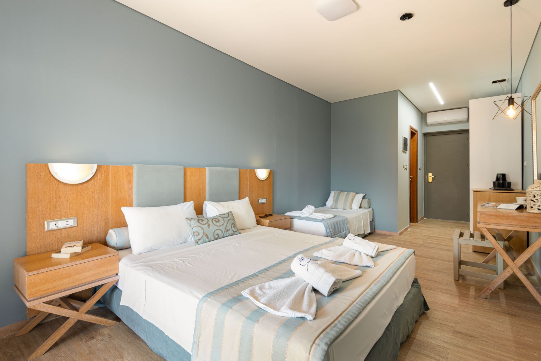 Regos Resort Hotel-Standardna soba.jpg