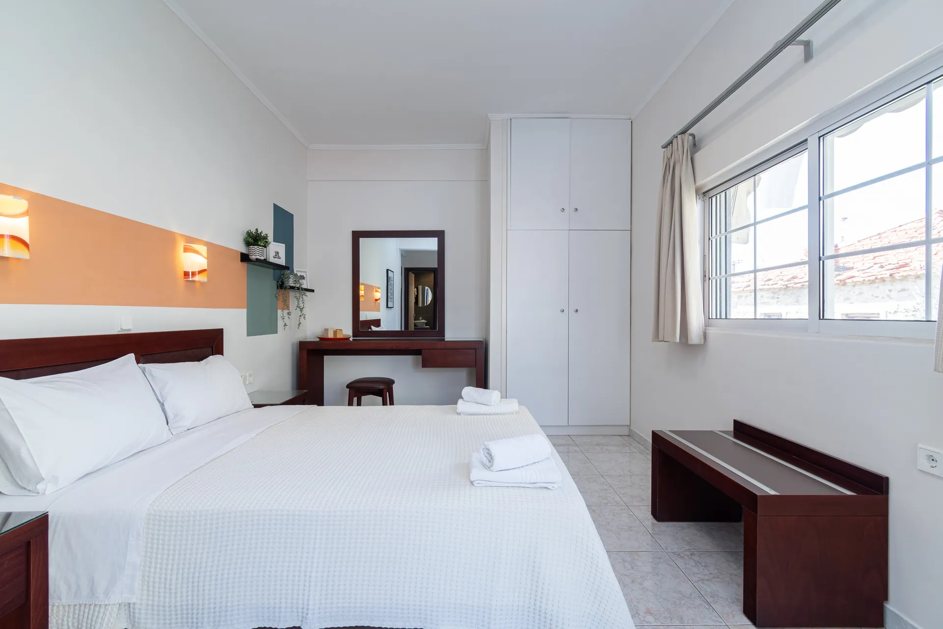 Naias Apartments-Standardan studio.jpg