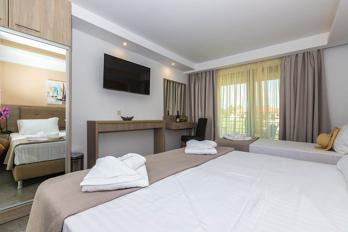 New Story Luxury Suites-Trokrevetni suite.jpg