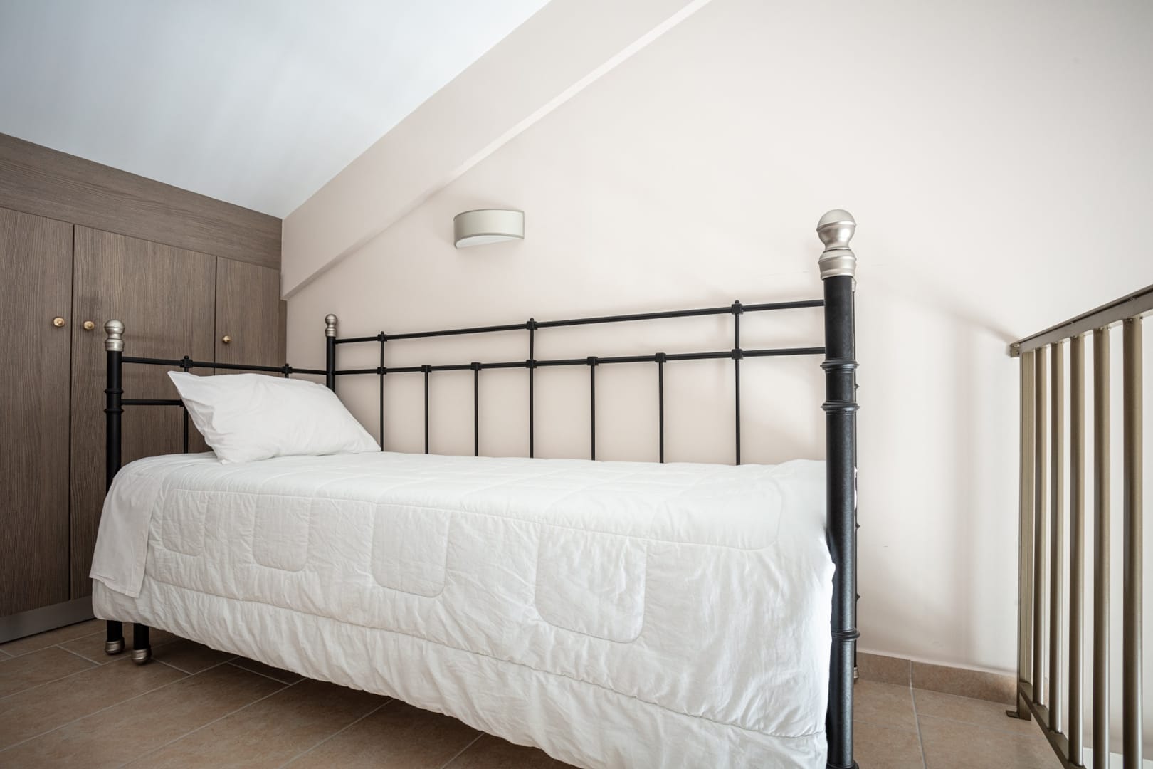 Royalty Suites Seaside-Junior suite spavaca soba.jpg