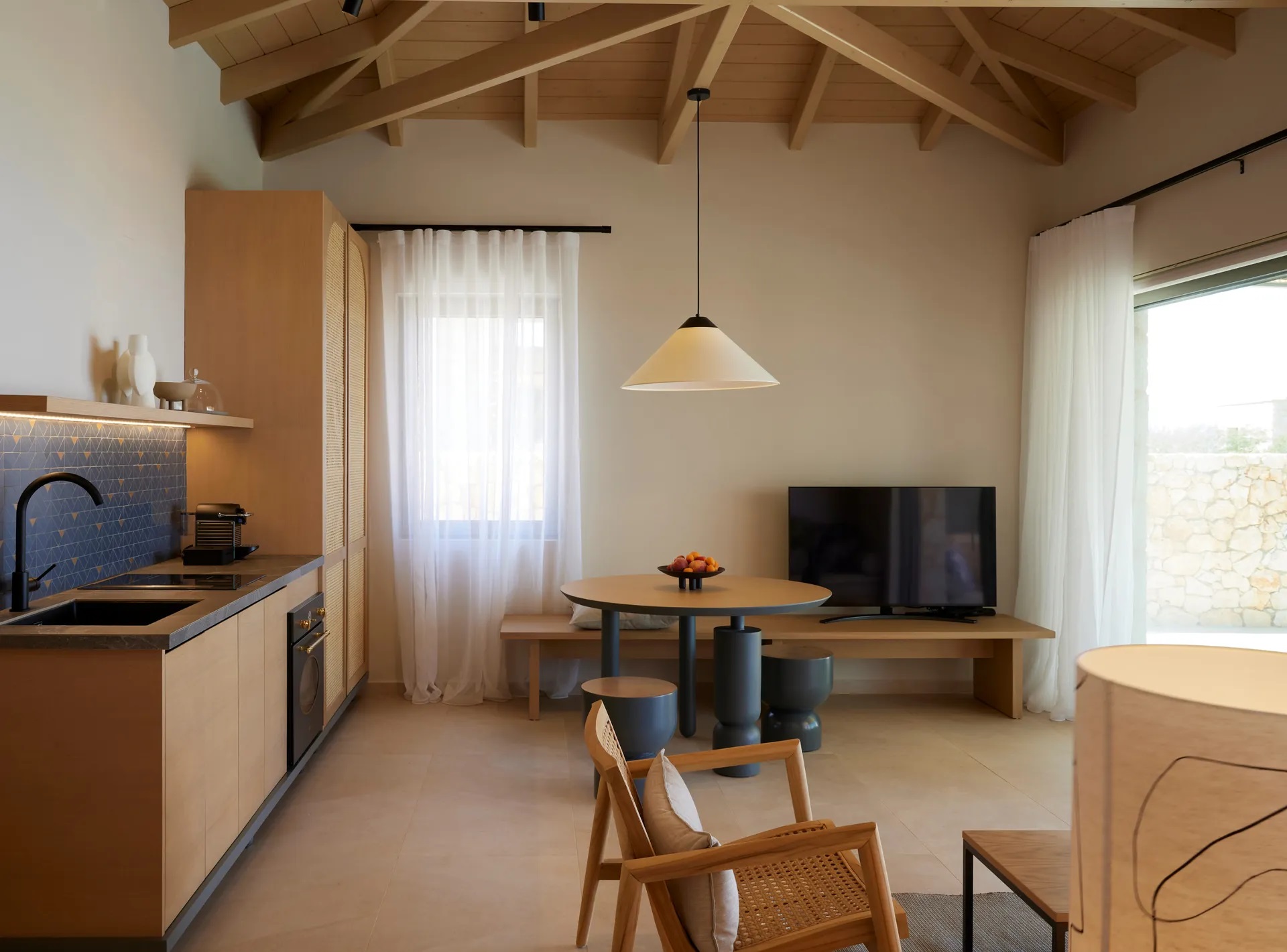 Epiphany VIllas-Premium dvosobna vila kuhinja.jpg