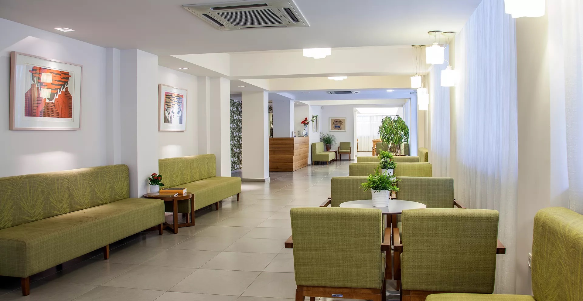 Mavridis Hotel-Lobby.jpg