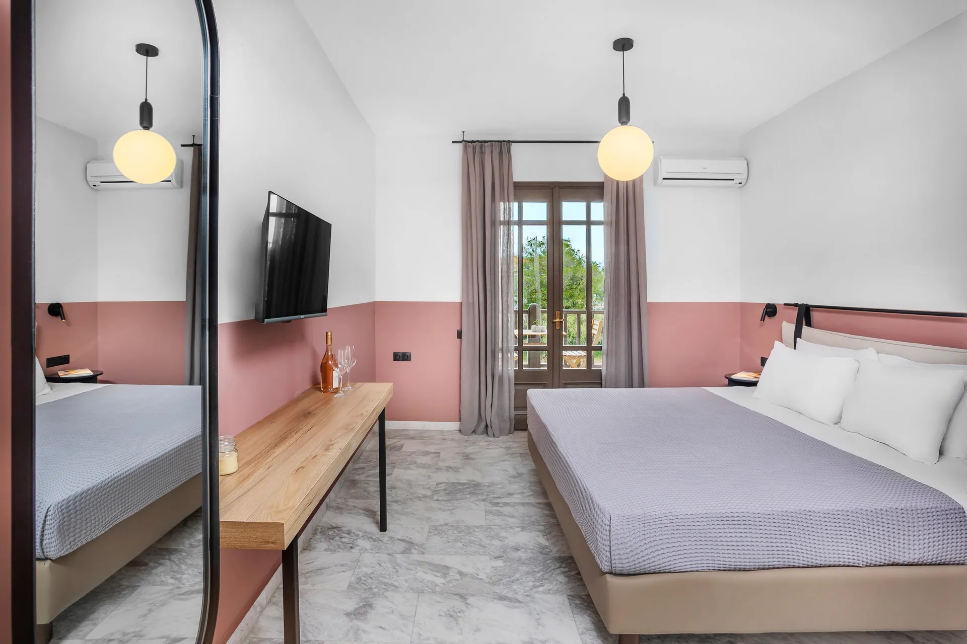 Agreste Luxury Apartments-Deluxe soba.jpg