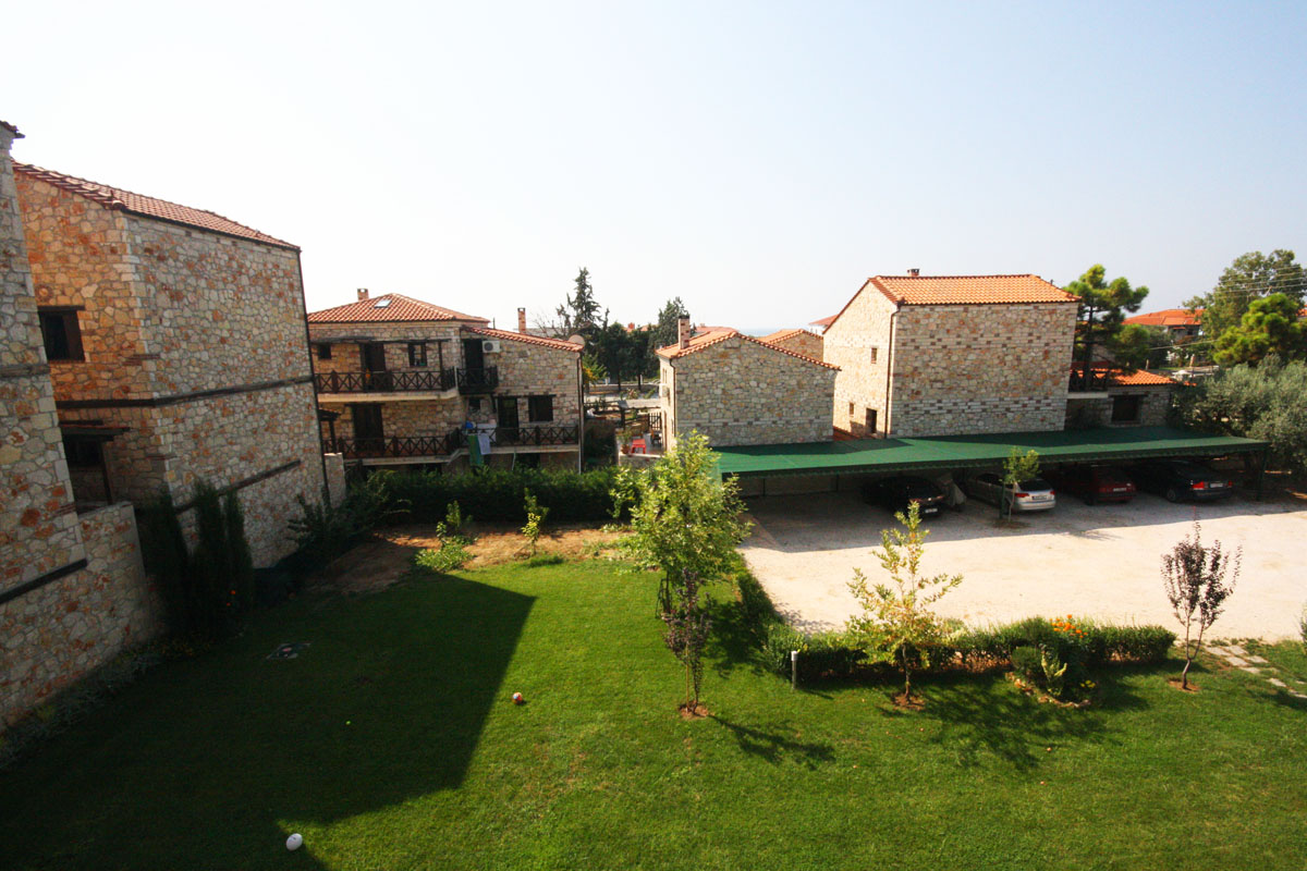 Pavloudis Apartments-Parking.jpg