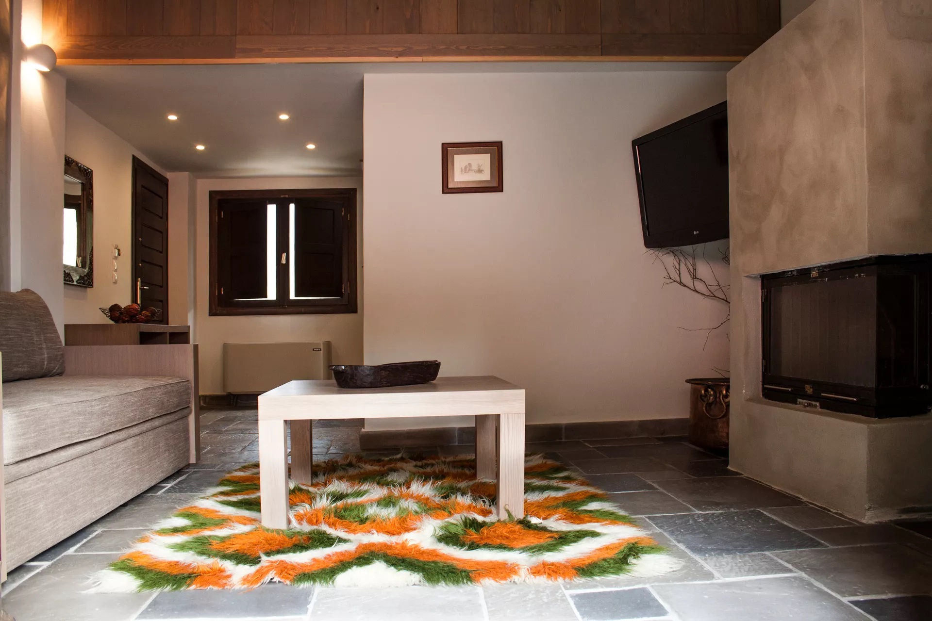 Vassiliki Guesthouse-Deluxe suite.jpg