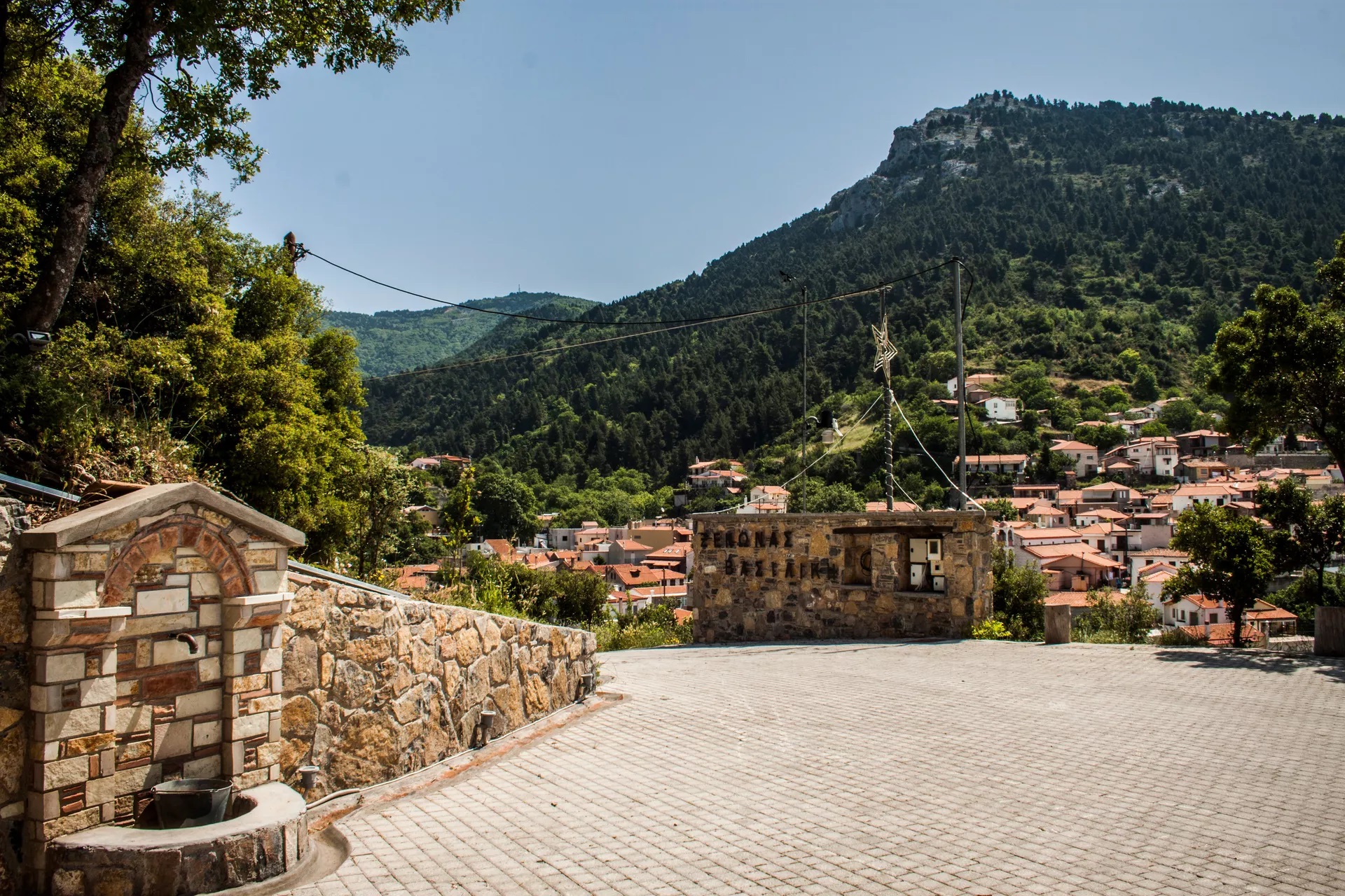 Vassiliki Guesthouse-Panorama.jpg