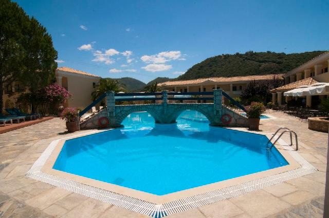 Hotel Karavostasi pool 1.jpg
