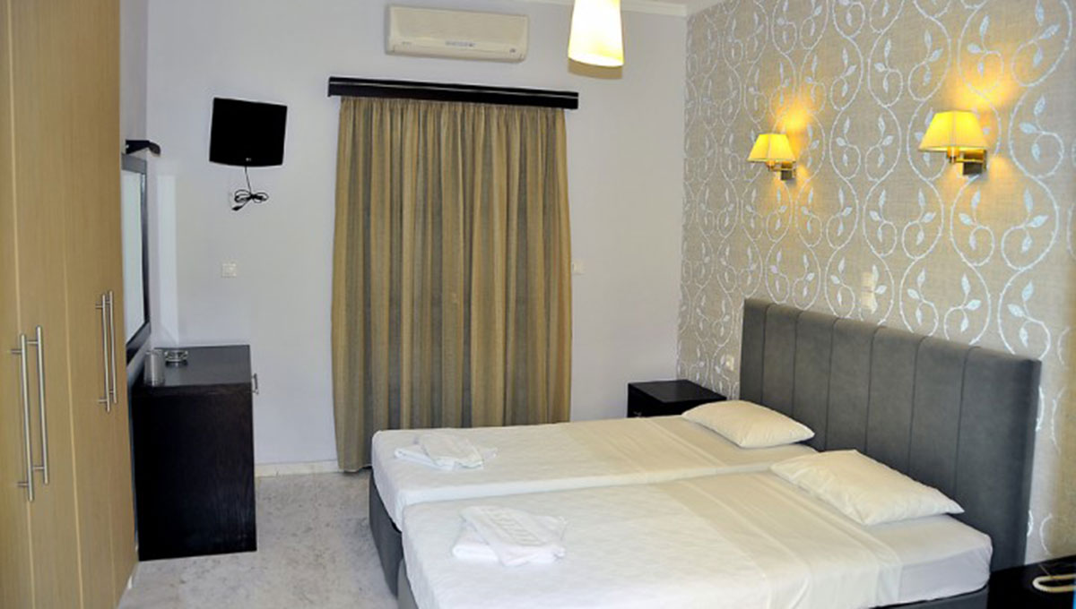 Hotel Karavostasi room.jpg