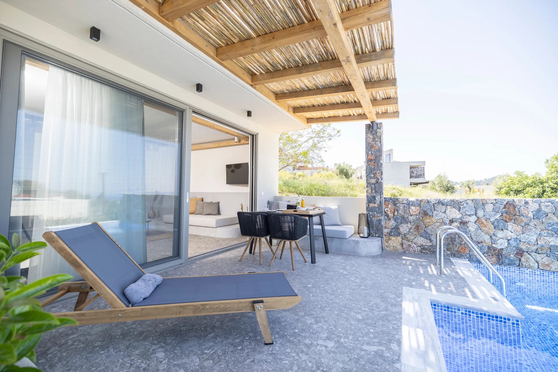 Kaktus Suites-Dvosoban suite.jpg