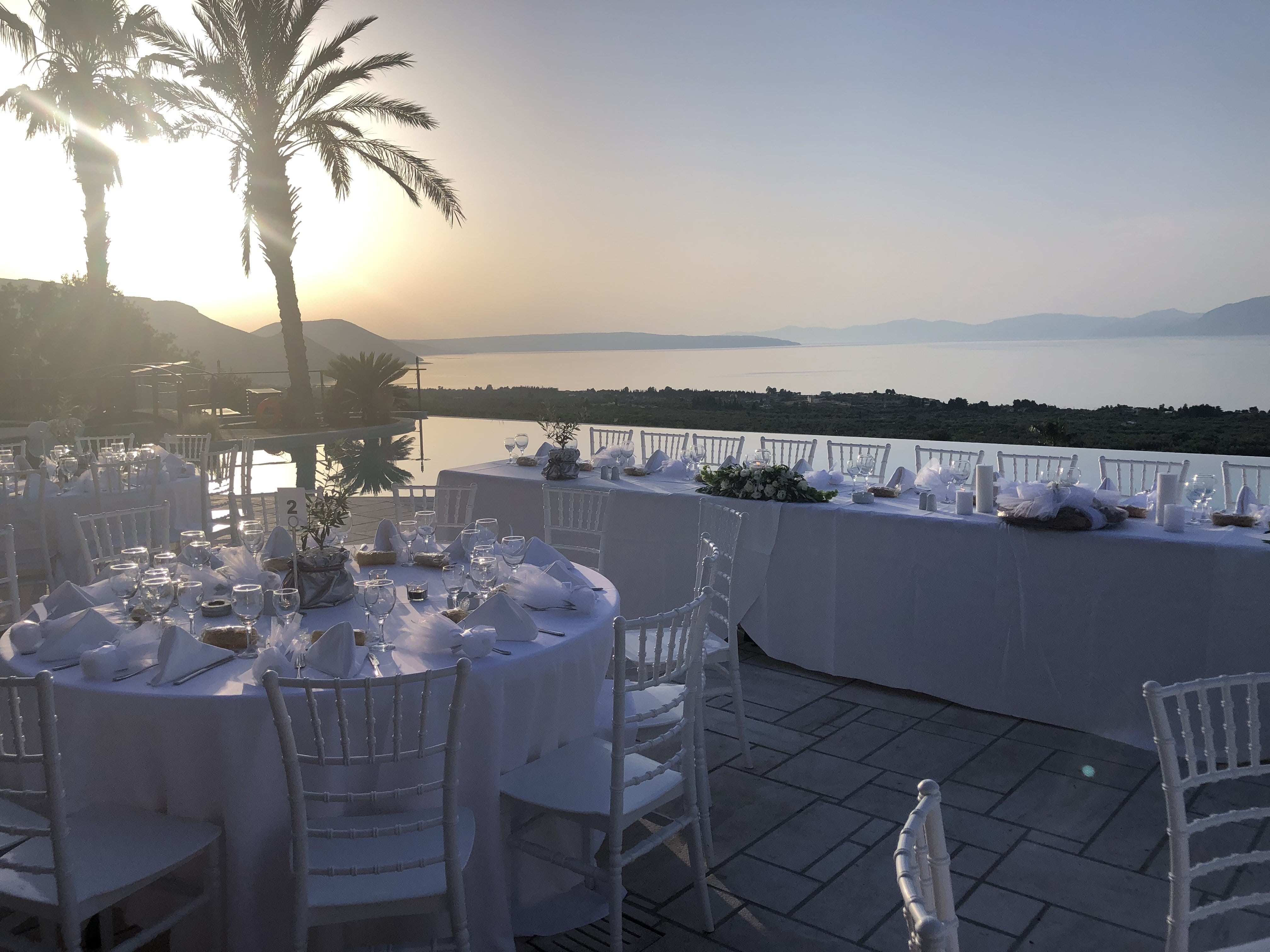 Anthidon Estate-Terasa restorana.jpg