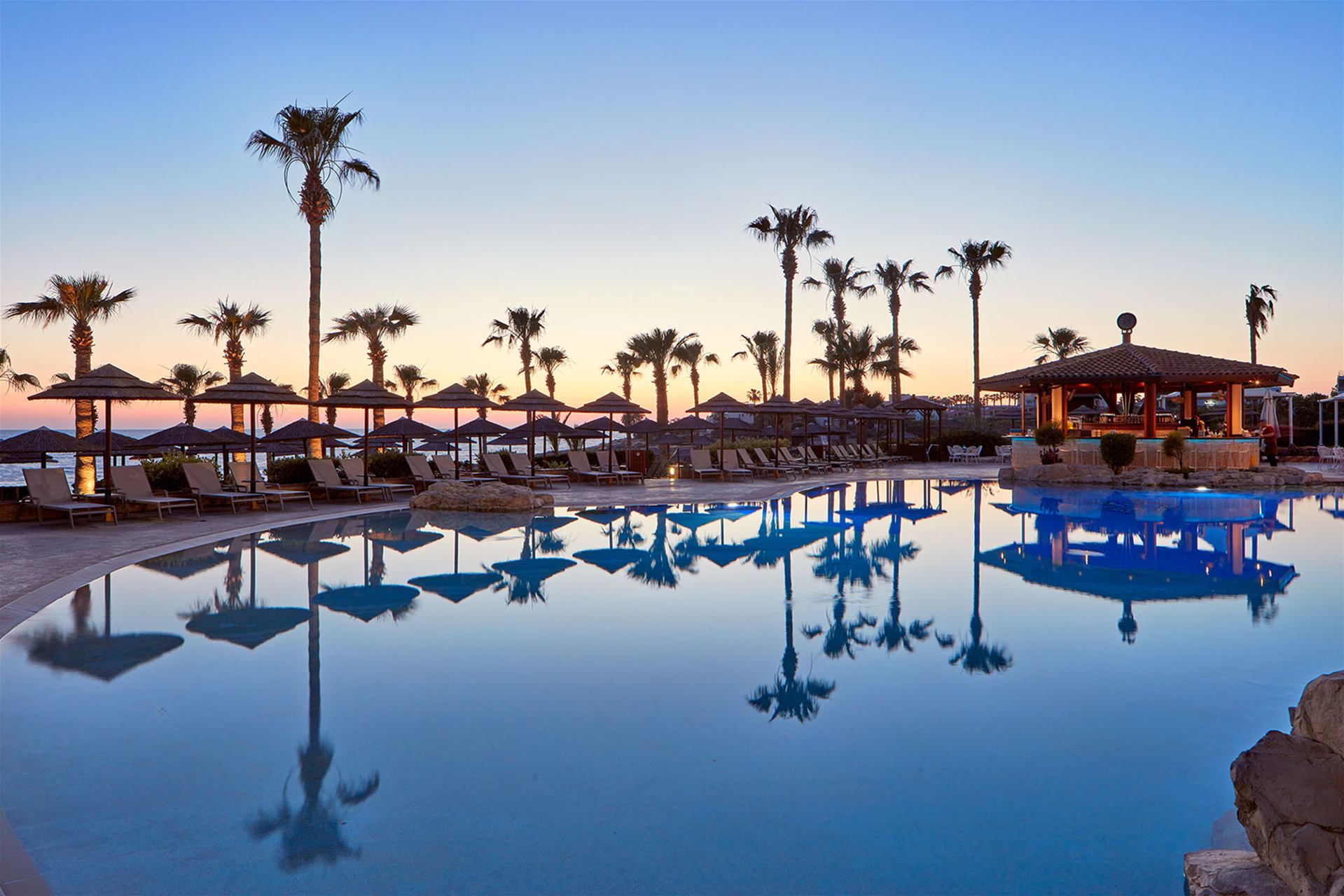 Atlantica Golden Beach-Bazen.jpg