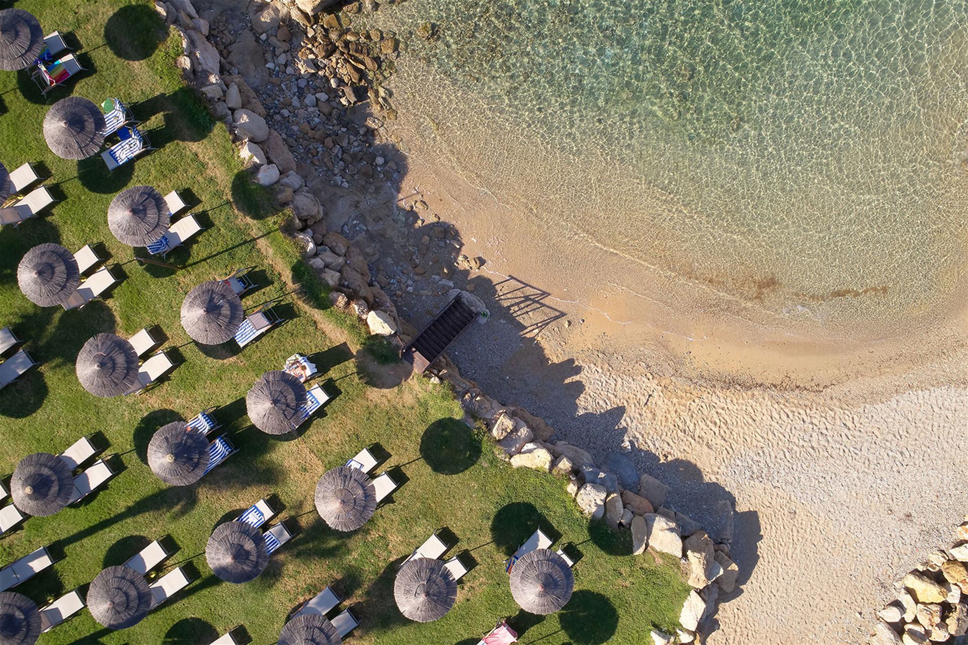 Atlantica Golden Beach-Plaza.jpg