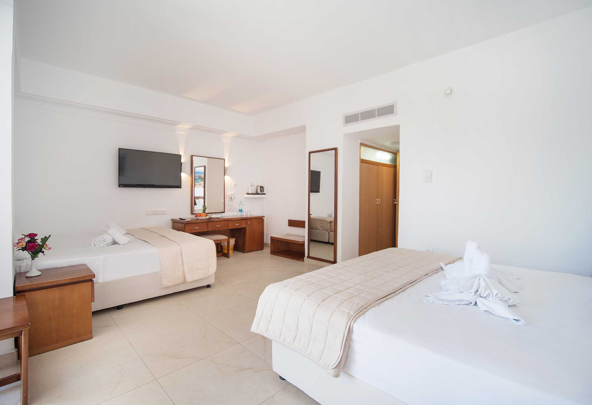 Avlida Hotel-Porodicna soba basta.jpg