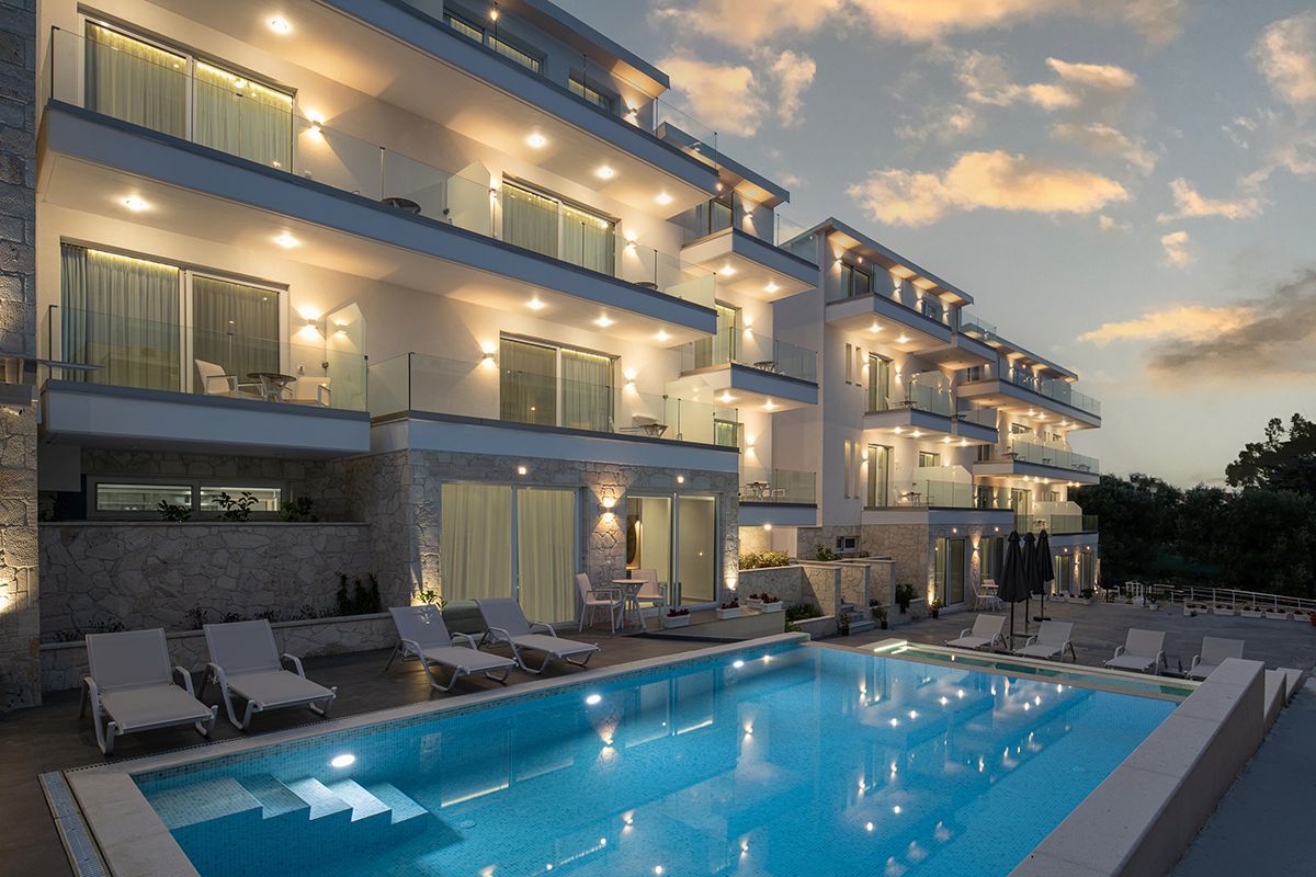 Hanioti Central Hotel-Bazen.jpg