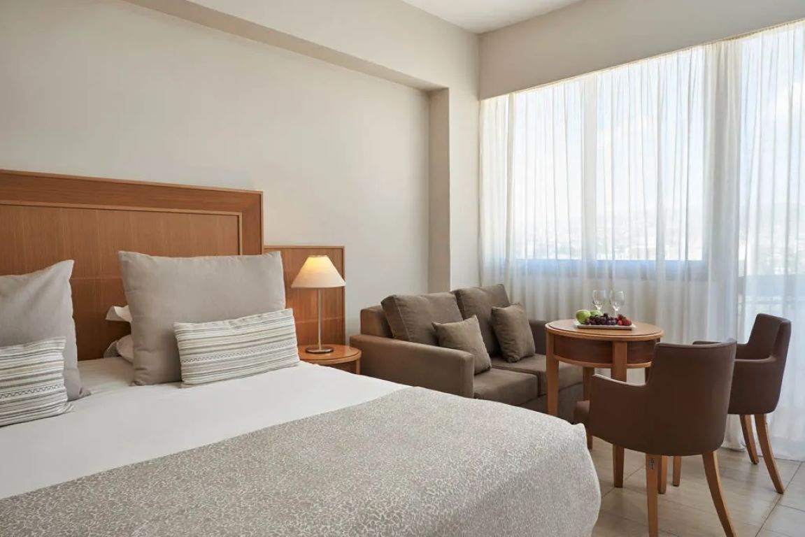 Atlantica Oasis Hotel-Porodicna soba.jpg