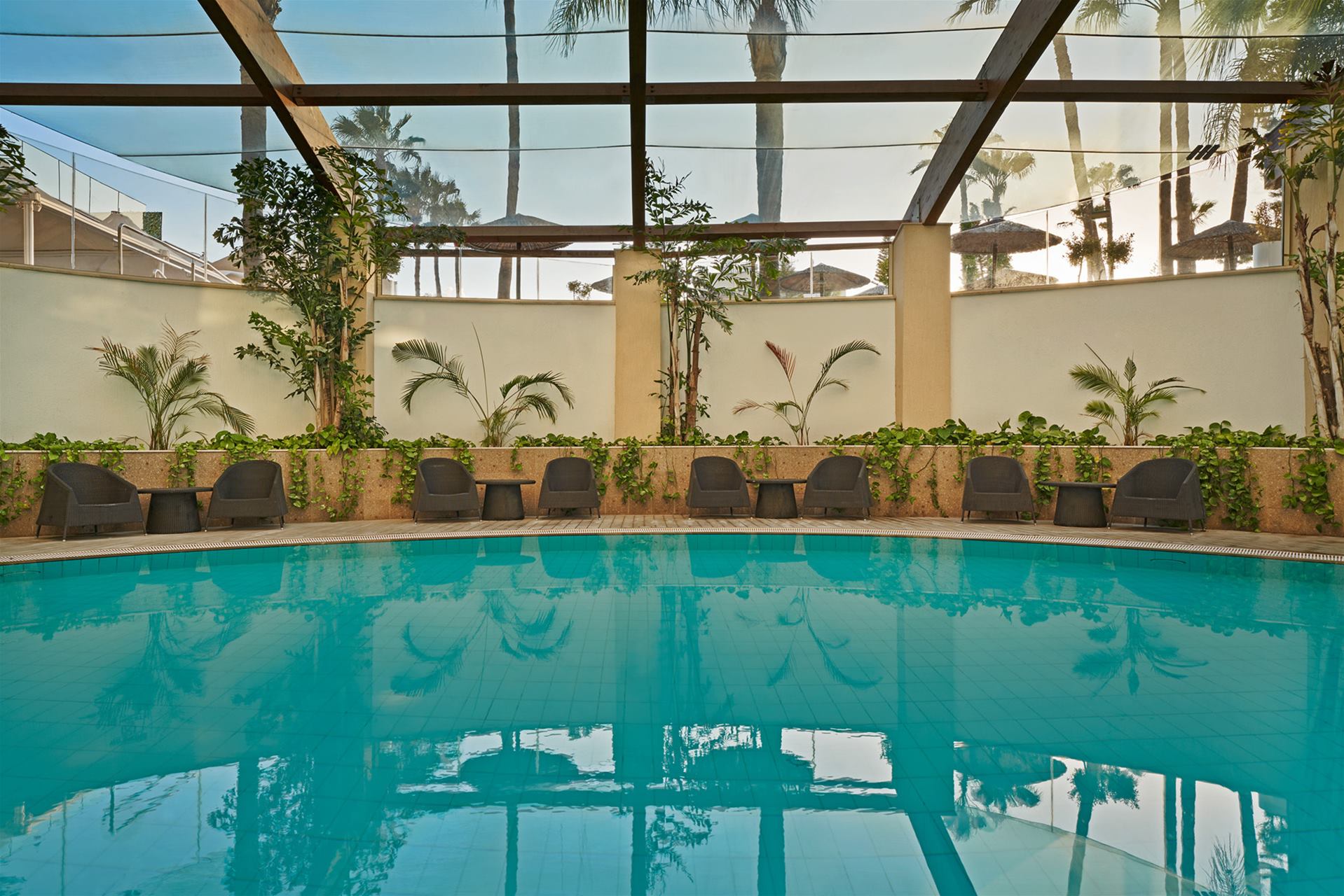 Atlantica Oasis Hotel-Zatvoreni bazen.jpg