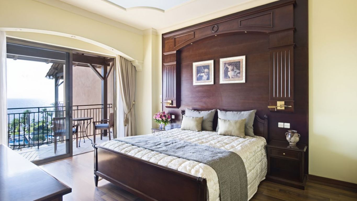 Elysium Hotel-Thalia suite.jpg