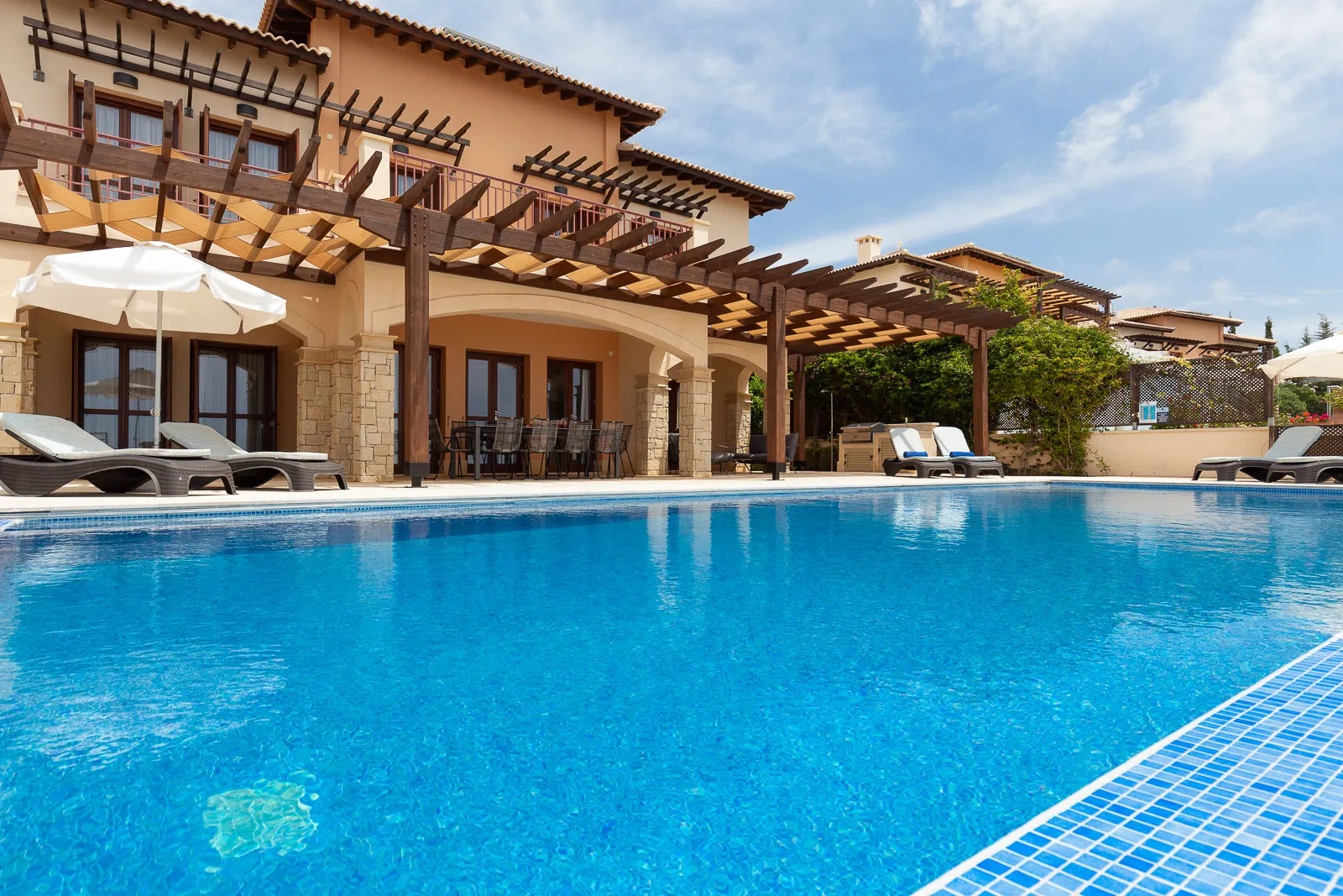 The Mythos Collection Villas-Petosobna vila.jpg