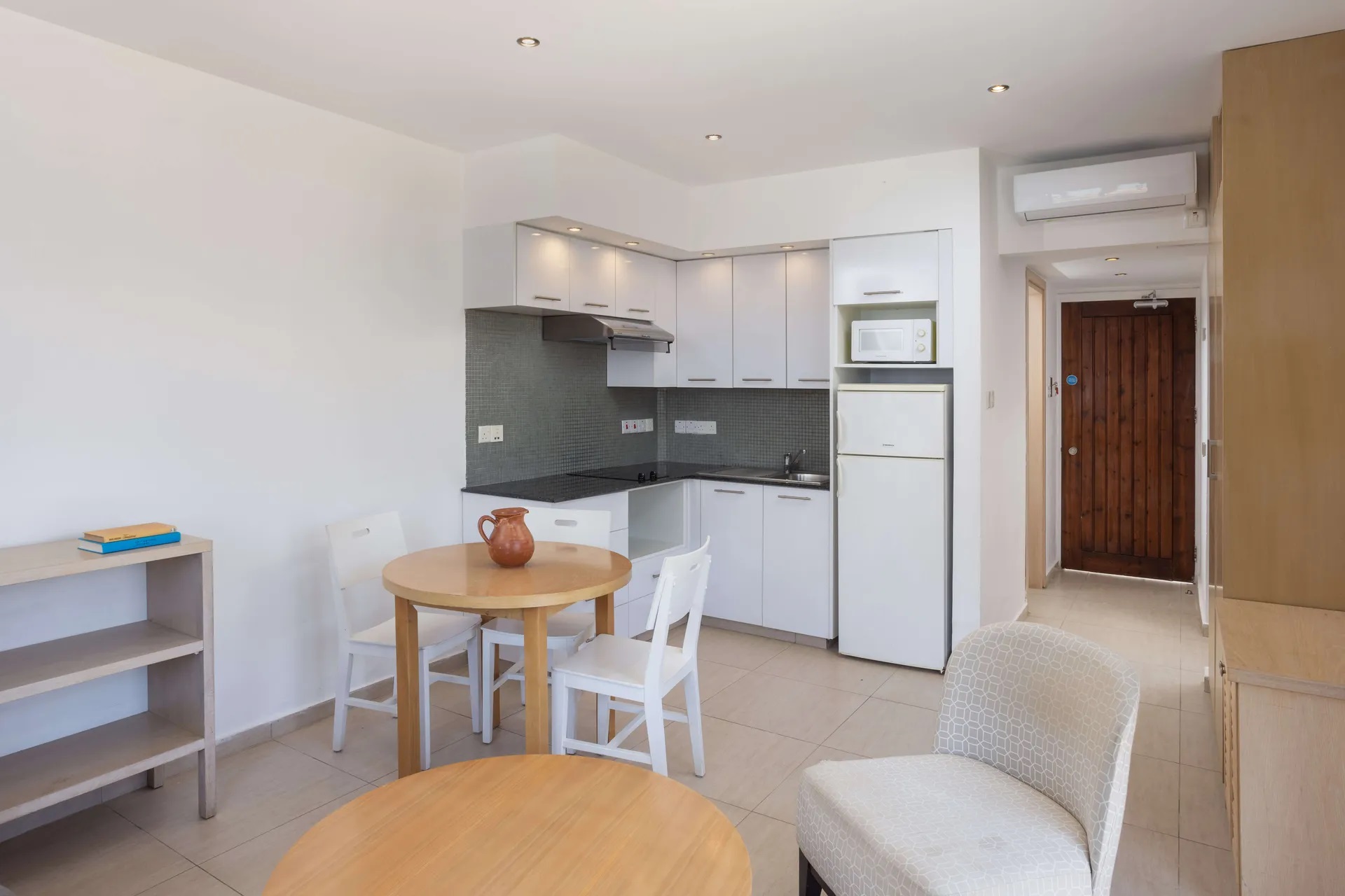 Atlantica Callisto-Jednosoban apartman pogled bazen.jpg