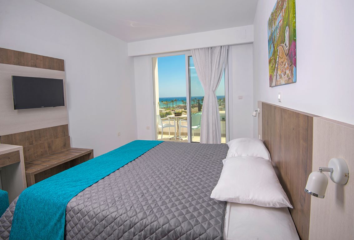 New Famagusta Hotel-Superior soba.jpg