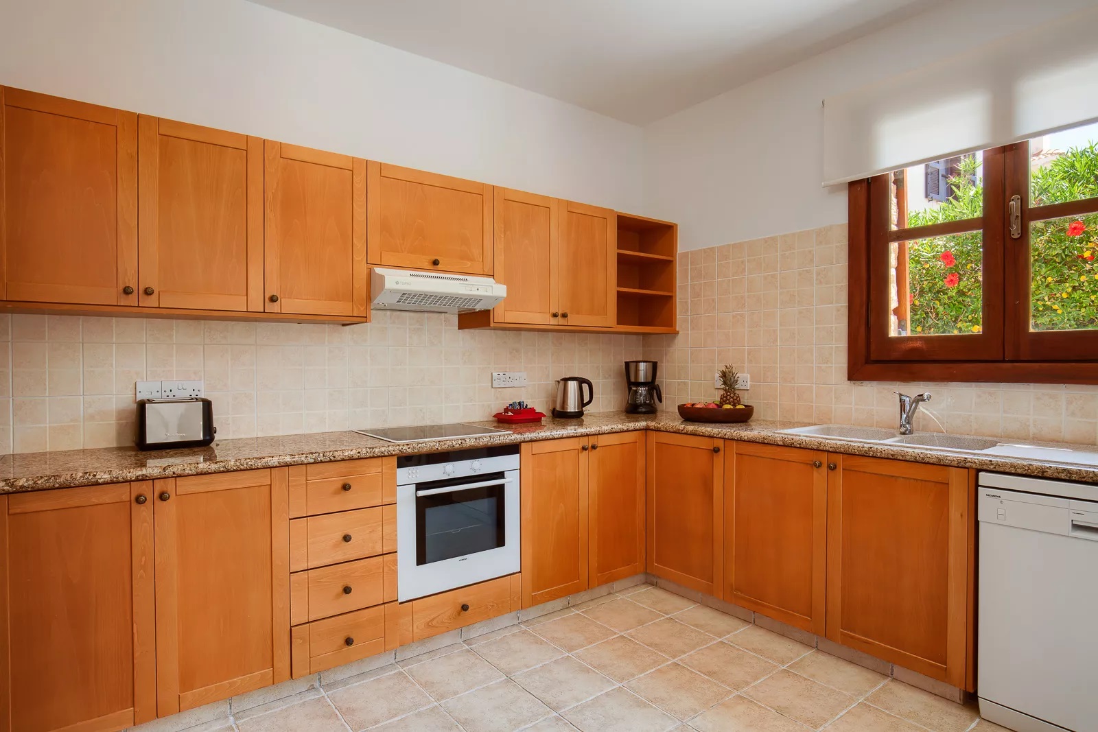 Superior Villas-Dvosobna superior vila kuhinja.jpg