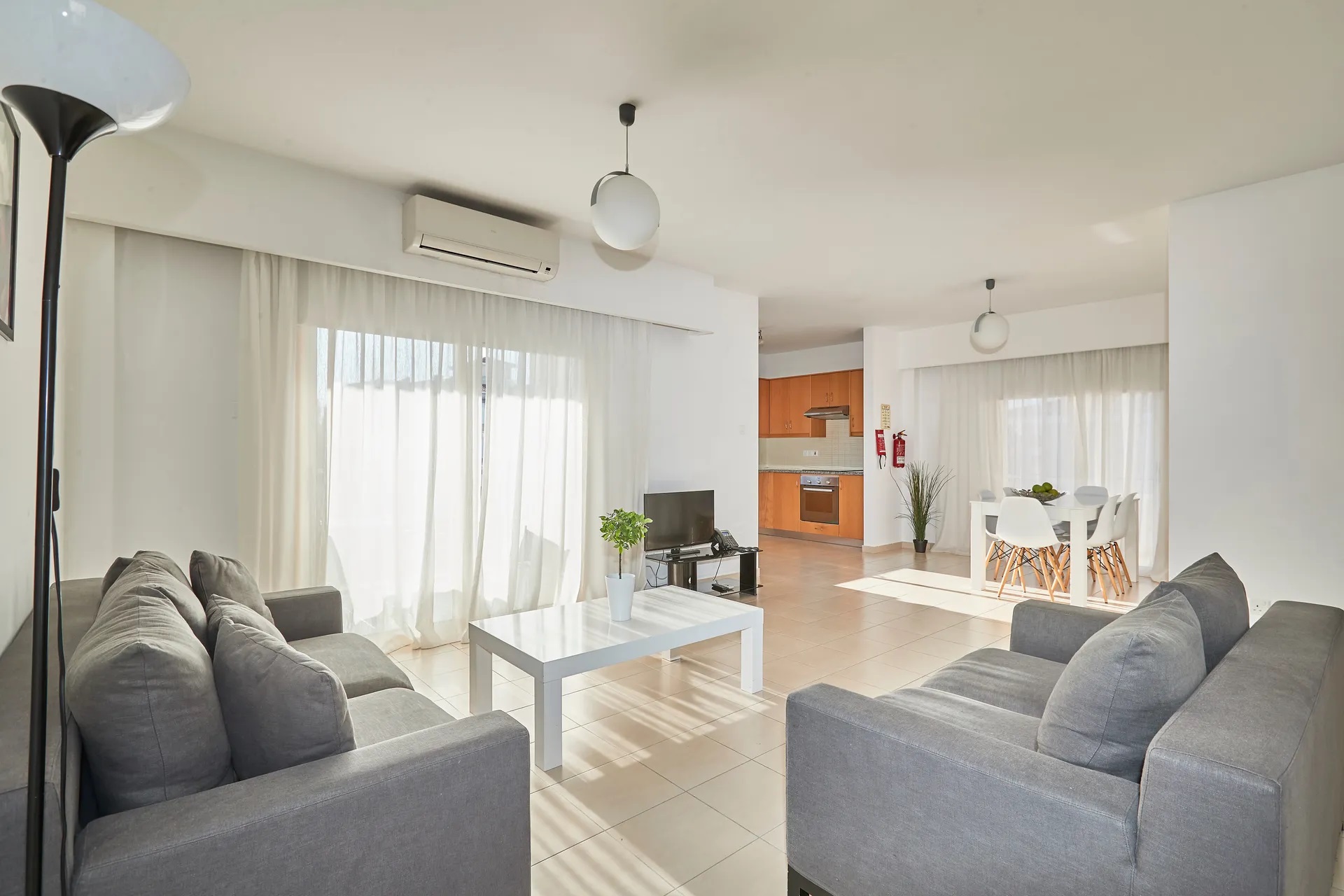 Elysia Park-Cpmfort trosoban suite.jpg