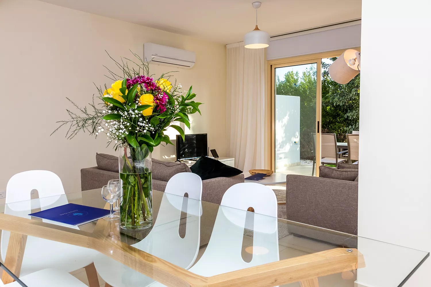 Elysia Park-Deluxe trosoban suite garden residence.jpg
