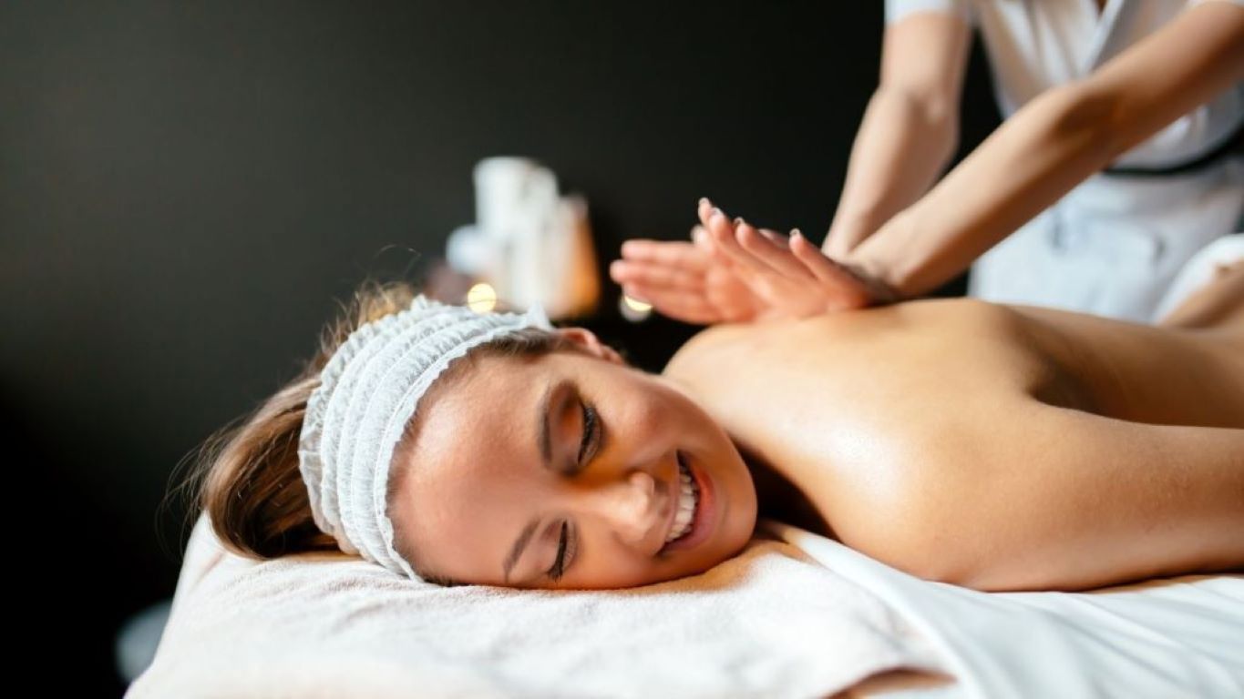 Elysia Park-Spa.jpg