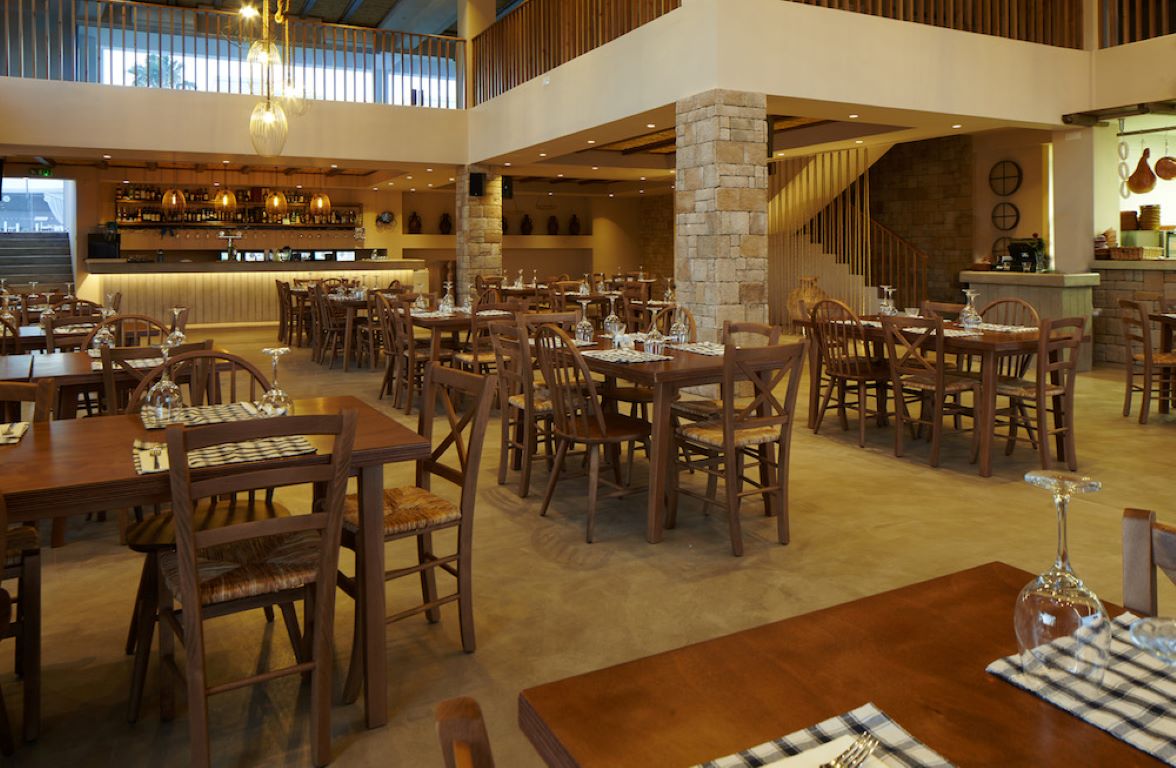 Melpo Antia Hotel & Suites-Taverna.jpg